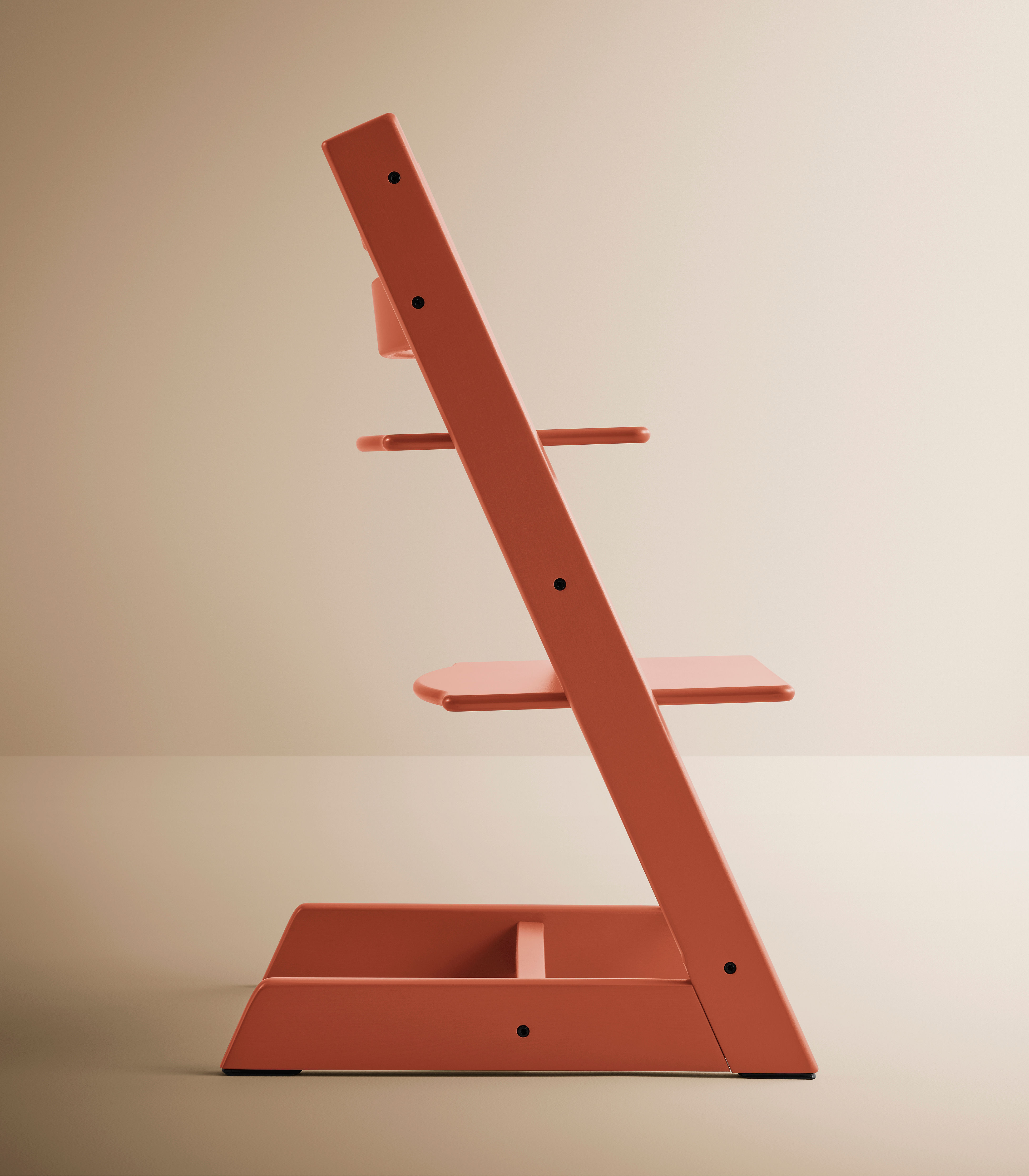 Tripp Trapp® Terracotta. Styled.
