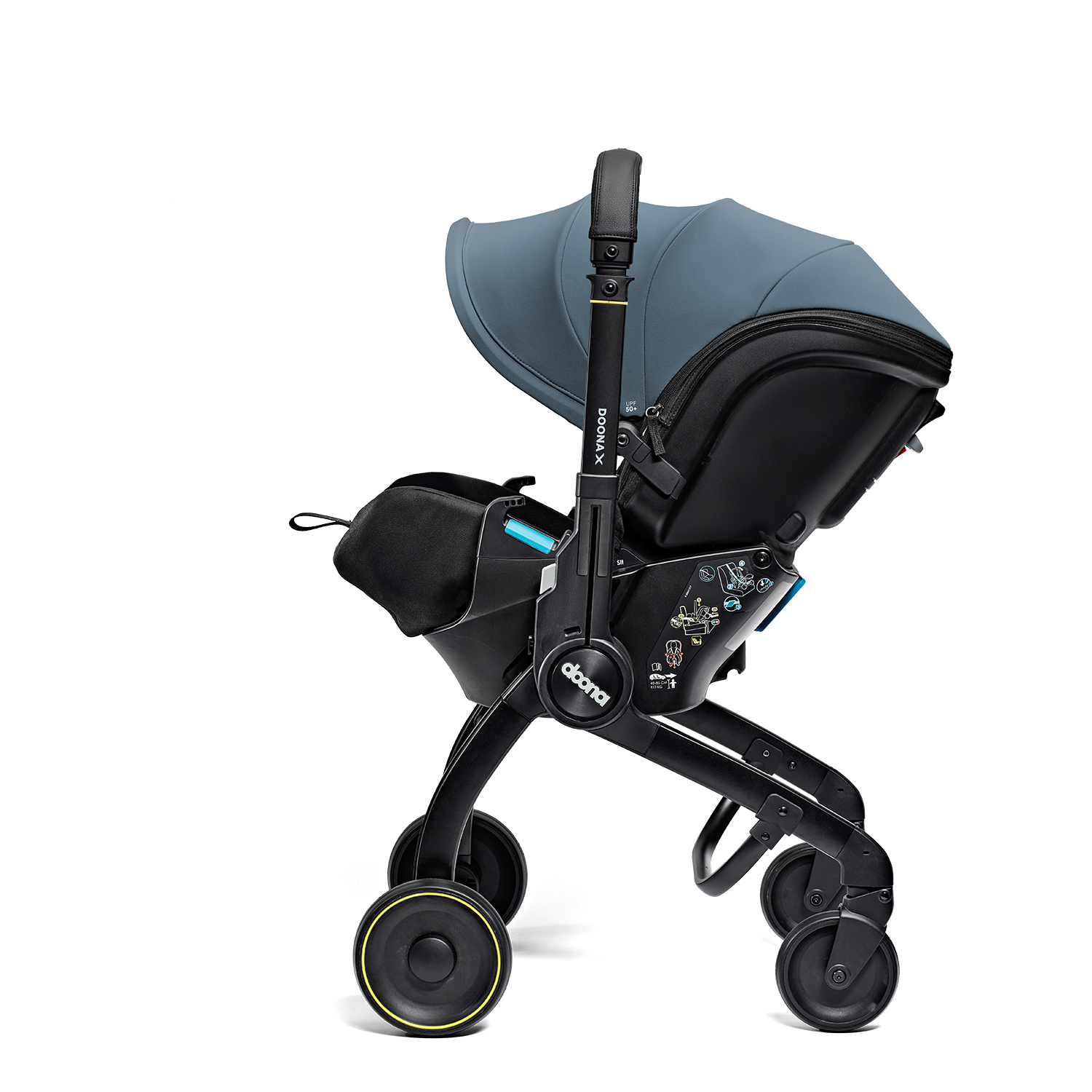DOONA X_Ocean Blue_262523_Carry side
