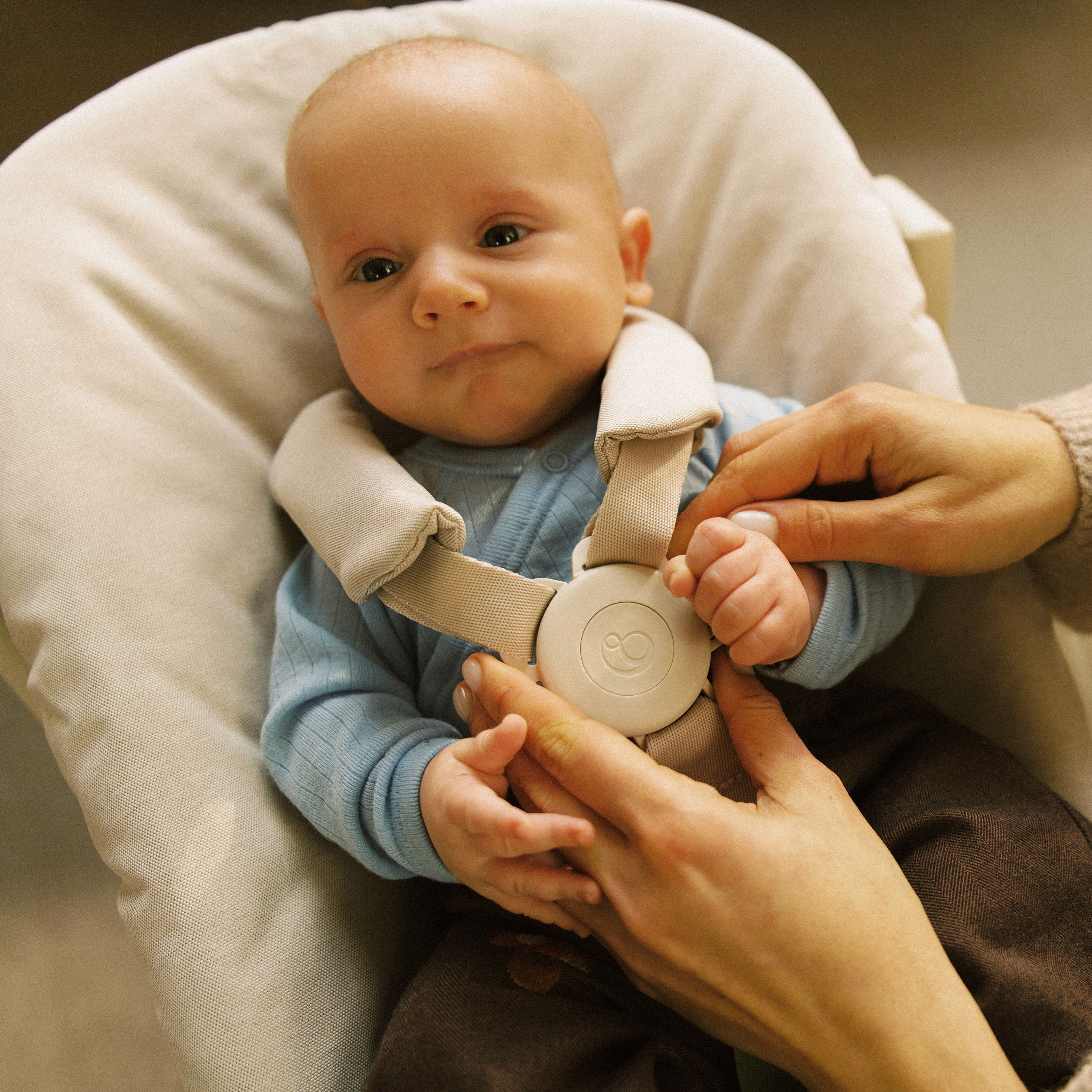TrippTrapp_Chair_VanillaWhite_Newborn_CLOSE_260212-0133H_1-1_eCom